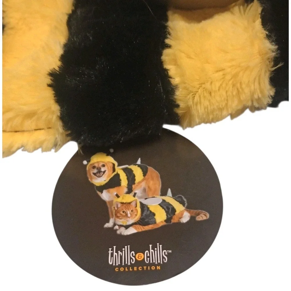 🐝 Thrills & Chills Bumblebee Dog & Cat Costume with Wings &‎ Antennae – Size S